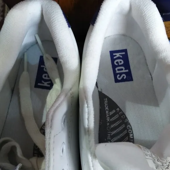 Vintage Kids  White Leather Keds