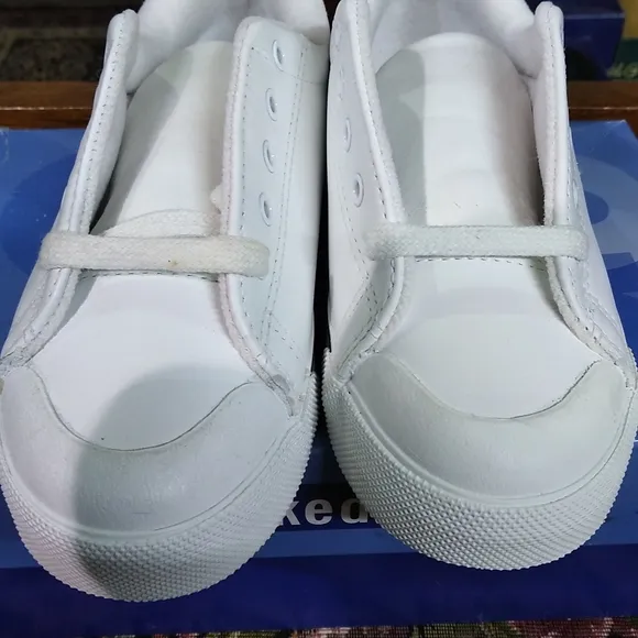 Vintage Kids  White Leather Keds