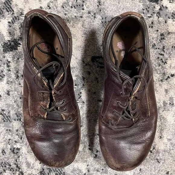 Vintage Leather Red Wing Shoes‎