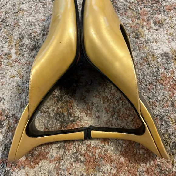 Vintage Yves Saint Laurent Women's Yellow Open-Toe Mules