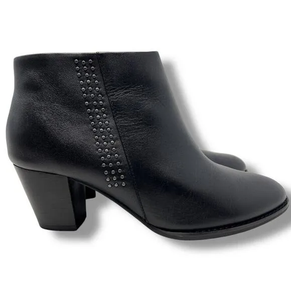 Vionic Georgia Orthotic Black Leather Ankle Boots Women's 9 Studded Classic