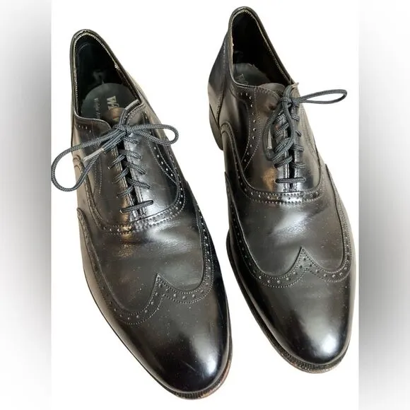 Whippet II Collection Wingtip Shoes Size 10.5