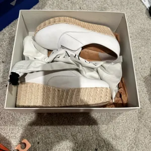 White platform shoes