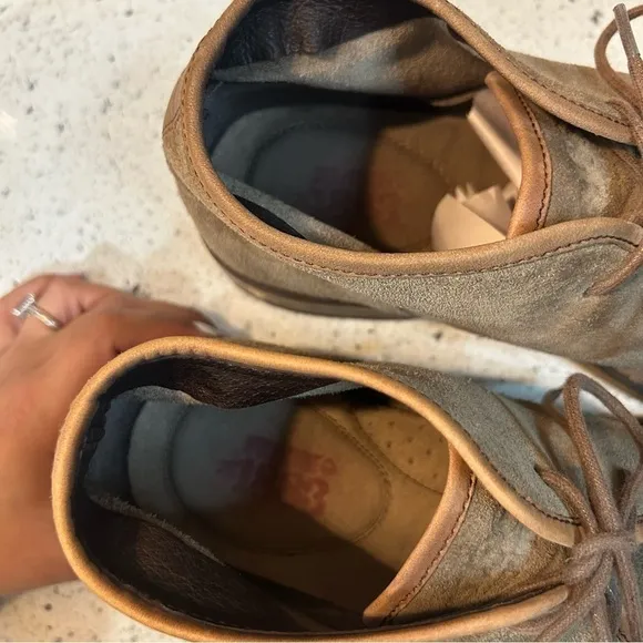 Wolverine 1883 Leather Suede Lace Up Chukka Boots Tan 10.5​​​