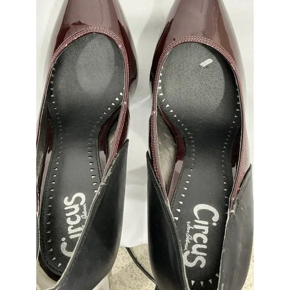 Womans Circus Jaelyn 9 M Burgandy Black Stiletto Platform Slip On Pumps