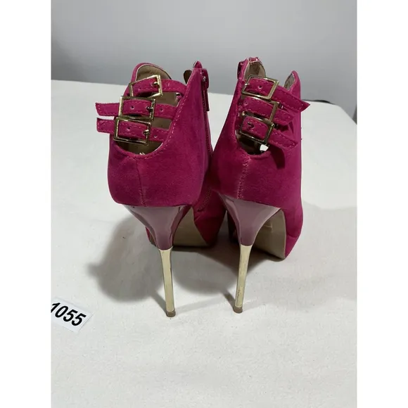 Woman’s Shoe Dazzle Jovanna Pink Suede Size 8 Gold Stiletto Heel Platform