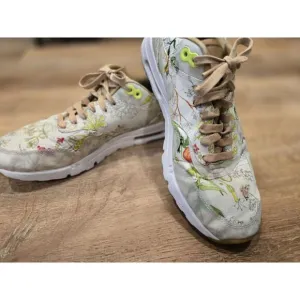 Women NIKE AIR MAX Shoes 1 ULTRA  &quot;LIBERTY OF LONDON&quot; Size‎ 8