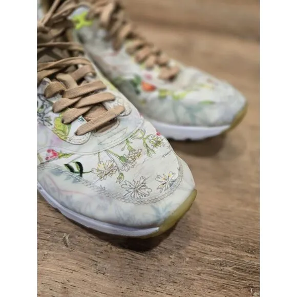 Women NIKE AIR MAX Shoes 1 ULTRA  &quot;LIBERTY OF LONDON&quot; Size‎ 8