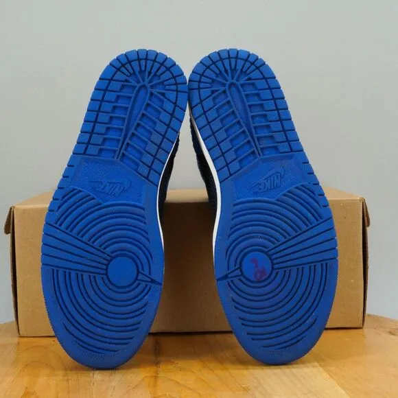 Womens 8 / 6.5Y - Nike Air Jordan 1 Retro High Flyknit Shoes Royal Blue Sneakers