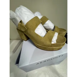 Women's Aerosoles Clarkson Olive Branch Suede Platform Heel Sandals Size 7M NWT