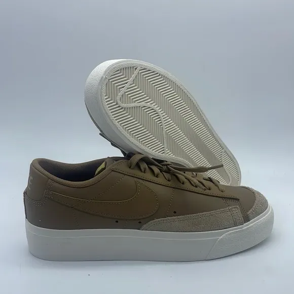 Women’s Blazer Low Platform Brown/White DJ0292-200 NWOB