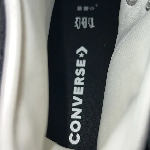 Women’s Converse CTAS Hi : Classic White with a Tropical Bottom Prints Size 8.