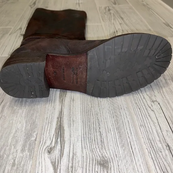 Women’s Donald J Pliner Vintage suede boots