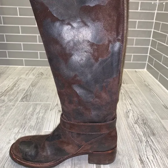 Women’s Donald J Pliner Vintage suede boots