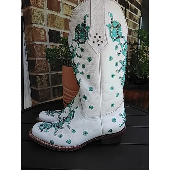 Women's Ferrini Western Boots Size 9.5 White with Teal Embroidery Embellished