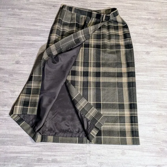 Women's Ralph Lauren Classic Wool Plaid Wrap A-line Skirt, Green &amp; Tan, Sz 14