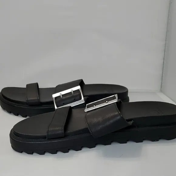 Women's Sorel Roaming Buckle  Black Leather Sandals