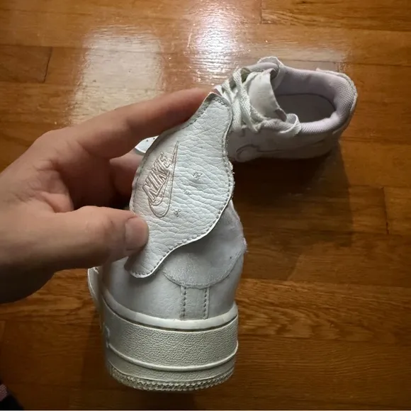 Womens White Velcro Nike Air Force Ones Low Tops