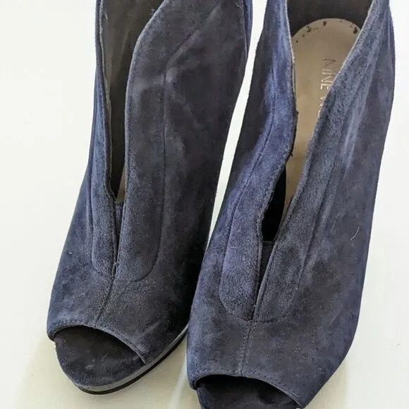 Women's Nine West Booties Open To Ankle Boots Slips Deep V Cut Dark Blue 7 4&quot;