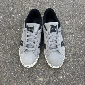 Y2K Emerica Leo Romero Skate Skateboarding Shoes