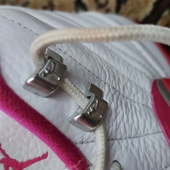 🏀Youth Air Nike Jordan 12 Retro Dynamic GG Sneakers; White/Bright Pink; 5.5 Y
