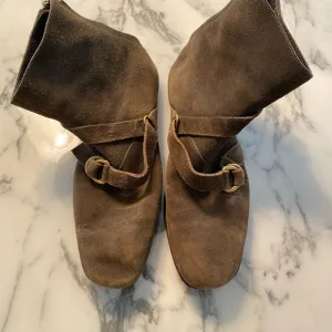 Yves Saint Laurent Brown Suede Boots