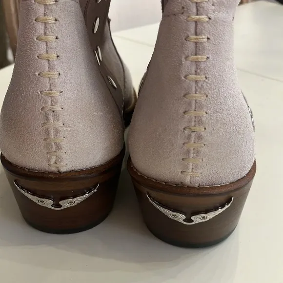 Zadig and Voltaire Suede Cowgirl Bootie As new size 39/8.5 Bone Ladies