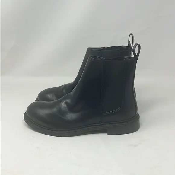 Zara Black Leather Chelsea Boots SZ 7