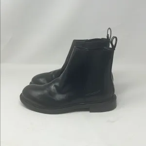 Zara Black Leather Chelsea Boots SZ 7