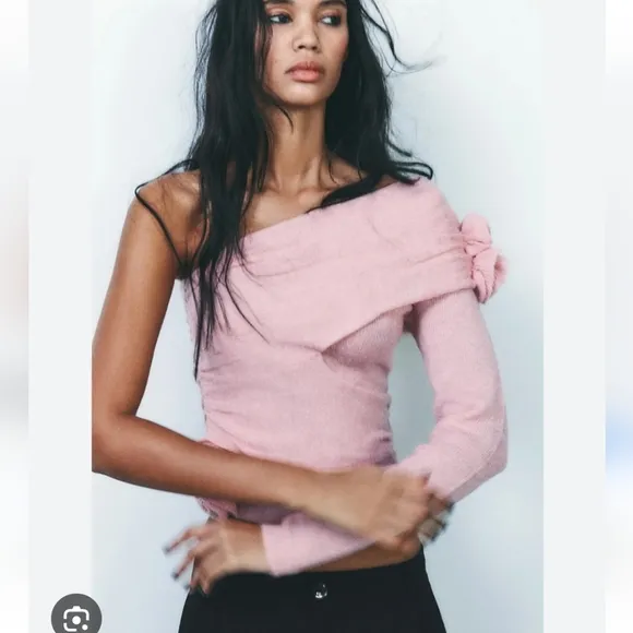 Zara raised floral knit top pastel pink